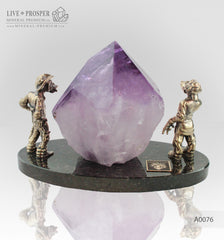 Bronze figures of two monkeys with amethyst on dolerite plate A0076