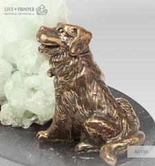 Bronze figure of a dog breed St.Bernard with green quartz on a dolerite plate Бронзовая собака породы Сенбернар с зеленым кварцем на пластине из долерита