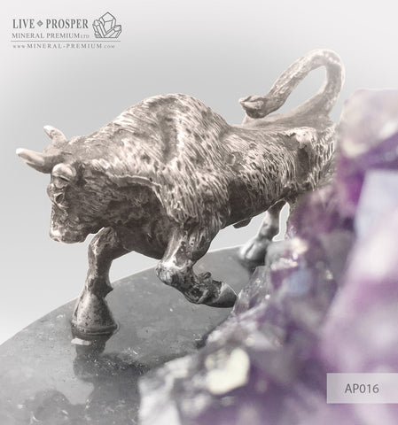 Silver Bull figure with amethyst geode agate druzy on dolerit plate