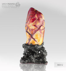 Solid Dragon Eye  polishing stone jasper mookaite   yaspis on a wooden stand   Драконий глаз  полированный камень из яшмы мукаита  яспис на деревянной подставке 