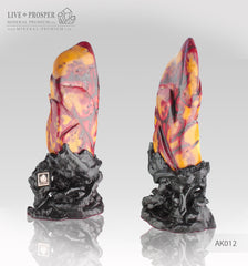 Solid Dragon Eye  polishing stone jasper mookaite   yaspis on a wooden stand   Драконий глаз  полированный камень из яшмы мукаита  яспис на деревянной подставке 