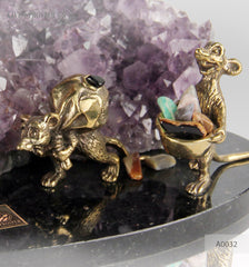 Bronze Dwarf with Miners mouse Figures at Amethyst mine on dolerite plate  Бронзовые Гном с шахтерами Мышами в шахте из Аметиста на пластине из долерита