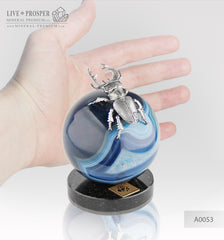  Silver figure of beetle deer on agate sphere and a dolerite plate silver 925 Серебренный жук олень на сфере из агата на пластине из долерита серебро 925 проба