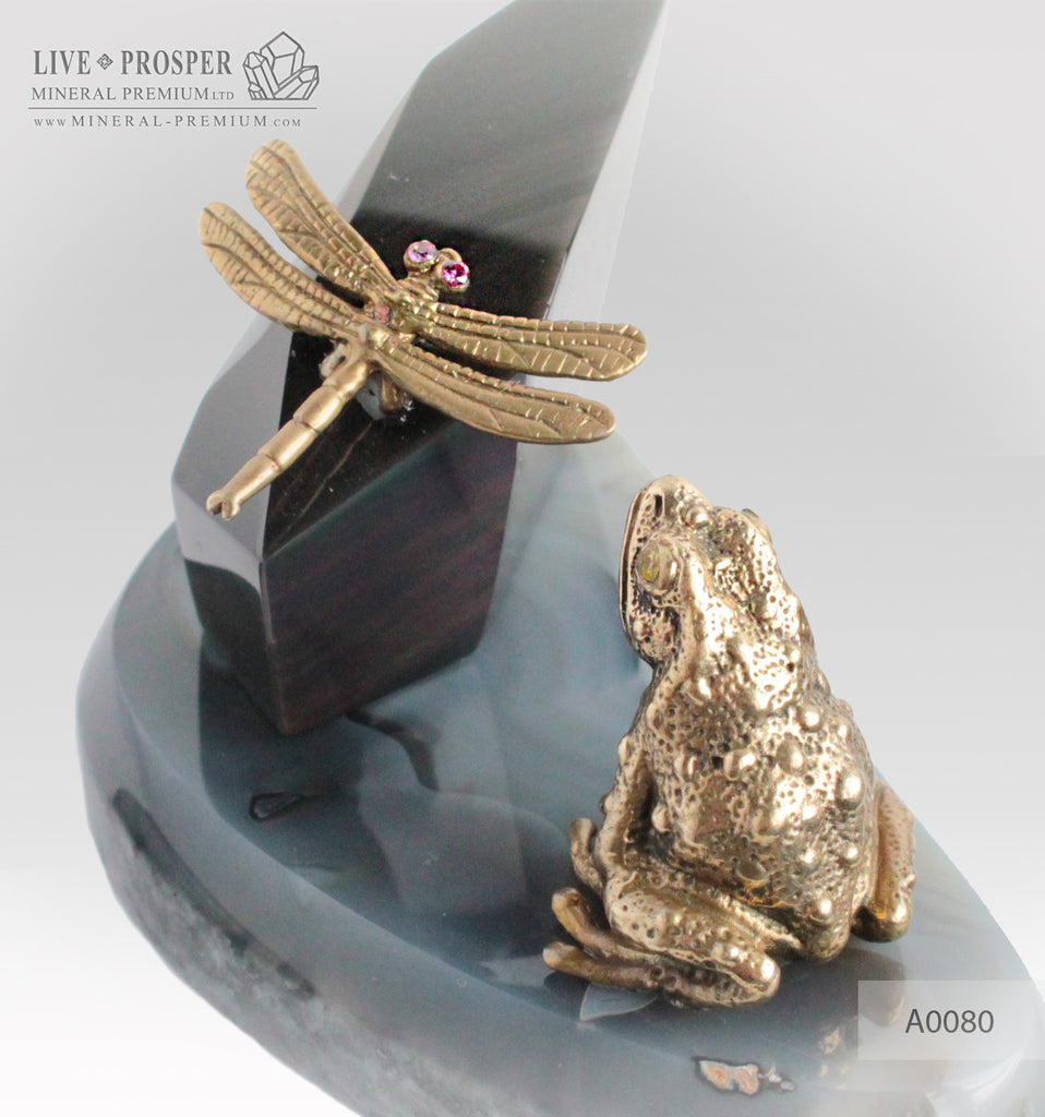 Bronze frog and dragonfly figures with demantoids inserts with morion on a agate and marvel plates 