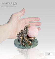 Bronze figure of frog with demantoid inserts with pink quartz sphere on a marvel plate Бронзовая лягушка со вставками из демантоидов с шаром из розового кварца на пластине из мрамора денежный оберег money amulet минерал премиум mineral premium ltd eshurin ешурин 
