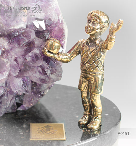 Bronze figure of Karlsson and Lillebror with amethyst agate geodes druze on a dolerite plate