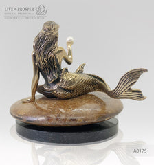 Bronze Mermaid and seahorse with River and Sea Pearls on Ammonite dolerite base  Бронзовая Русалочка и Морской конёк с Речным и Морским Жемчугом на Аммоните подставка из долерита 