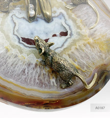 Bronze figures of mice with beans and pearls on an agate slice and a marble plate Бронзовые фигурки мышей с фасолью и жемчугом на срезе агата и пластине из мрамора год крысы 2020 Новый год крысы 2020 подарок на новый год Mineral Premium 