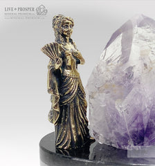 Bronze figures of Gentleman and lady with amethyst on a dolerite plate Бронзовые Amethyst wedding anniversary джентльмен и дама с аметистом на пластине из долерита Аметистовая свадьба