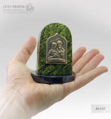 Weding gift bronze overlay of the icon figures of Peter and Fevronia with serpentinite Бронзовая иконка Петра и Февронии на змеевике подарок молодоженам на свадьбу 
