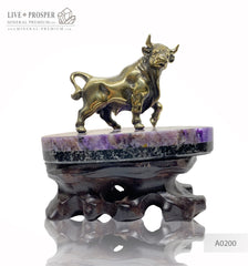 Bronze bull figure with charoite base on a handmade wooden stand Бронзовый бык на срезе из чароита и деревянной подставки ручной работы   Символ года 2021 2021 год быка Подарок на новый год что подарить в год быка 