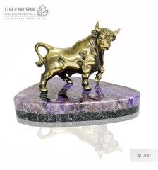 Bronze bull figure with charoite base on a handmade wooden stand Бронзовый бык на срезе из чароита и деревянной подставки ручной работы   Символ года 2021 2021 год быка Подарок на новый год что подарить в год быка 