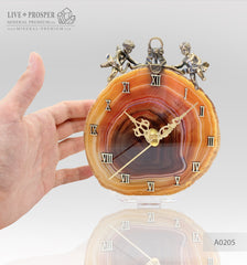 The wedding gift - Clock with a bronze cupid figures with garnet heart on agate plate Подарок на свадьбу - Часы с бронзовыми купидонами и сердцем из граната на пластине из агата  מתנה לחתונה - שעון עם מלאכי ברונזה על אגת Mineral Premium 