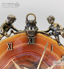 The wedding gift - Clock with a bronze cupid figures with garnet heart on agate plate Подарок на свадьбу - Часы с бронзовыми купидонами и сердцем из граната на пластине из агата  מתנה לחתונה - שעון עם מלאכי ברונזה על אגת Mineral Premium 