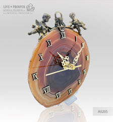 The wedding gift - Clock with a bronze cupid figures with garnet heart on agate plate Подарок на свадьбу - Часы с бронзовыми купидонами и сердцем из граната на пластине из агата  מתנה לחתונה - שעון עם מלאכי ברונזה על אגת Mineral Premium 