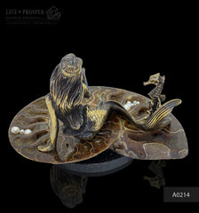 Bronze mermaid and seahorse with river and sea pearls on ammonite dolerite base Бронзовая русалочка и морской конёк с речным и морским жемчугом на аммоните подставка из долерита