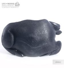 Solid black obsidian Bull carving Бык из черного обсидиана 