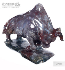 Solid Indian Agate carving of Bull Бык из Индийского агата 