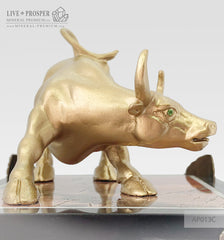 Bronze figure of bull gold plated with demantoids inserts on jasper plate Бронзовый бык с золотым напылением со вставками из демантоидов на панно из яшмы