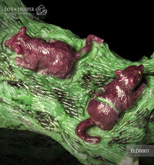 Solid ruby zoisite carving of couple mouses with ruby and gold 14k inserts  Парочка мышей на коряге из Рубин-Цоизита с рубиновыми глазами и золотыми 14к вставками. 