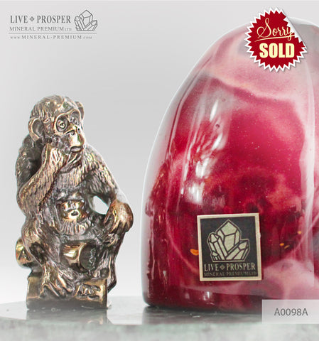 Bronze figure of monkey philosophy with mookaite jasper on marvel plate A0098A
