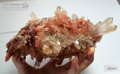 Red Quartz Crystal Cluster Specimen  Красный кварц – выставочный образец 